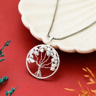 Salenite Pendant Tree of Life Crystal Stone Pendant Locket with Metal Chain for  Healing Crystal Healing Gemstone Size 35-40 mm clear quarts Salenite